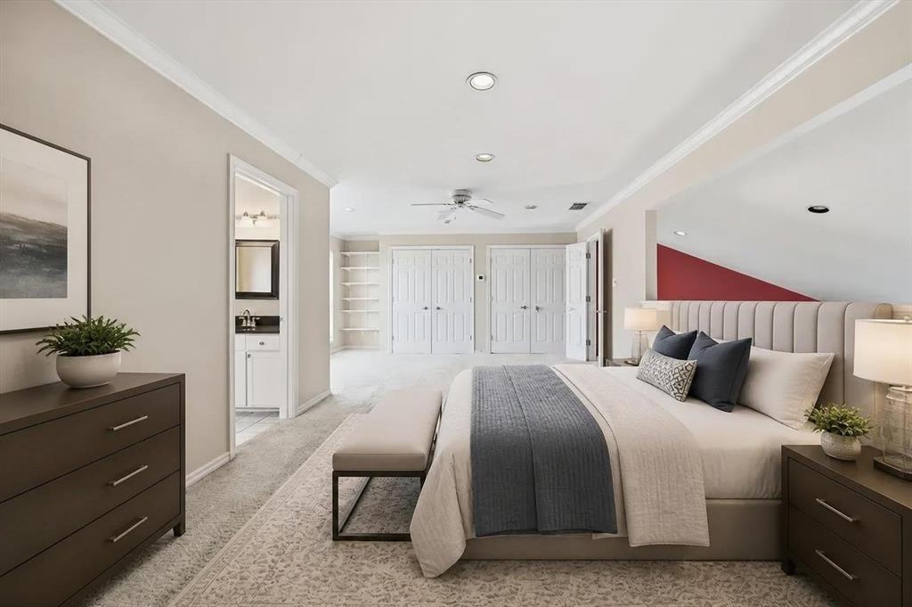 22 One Main Place Property Photo 7