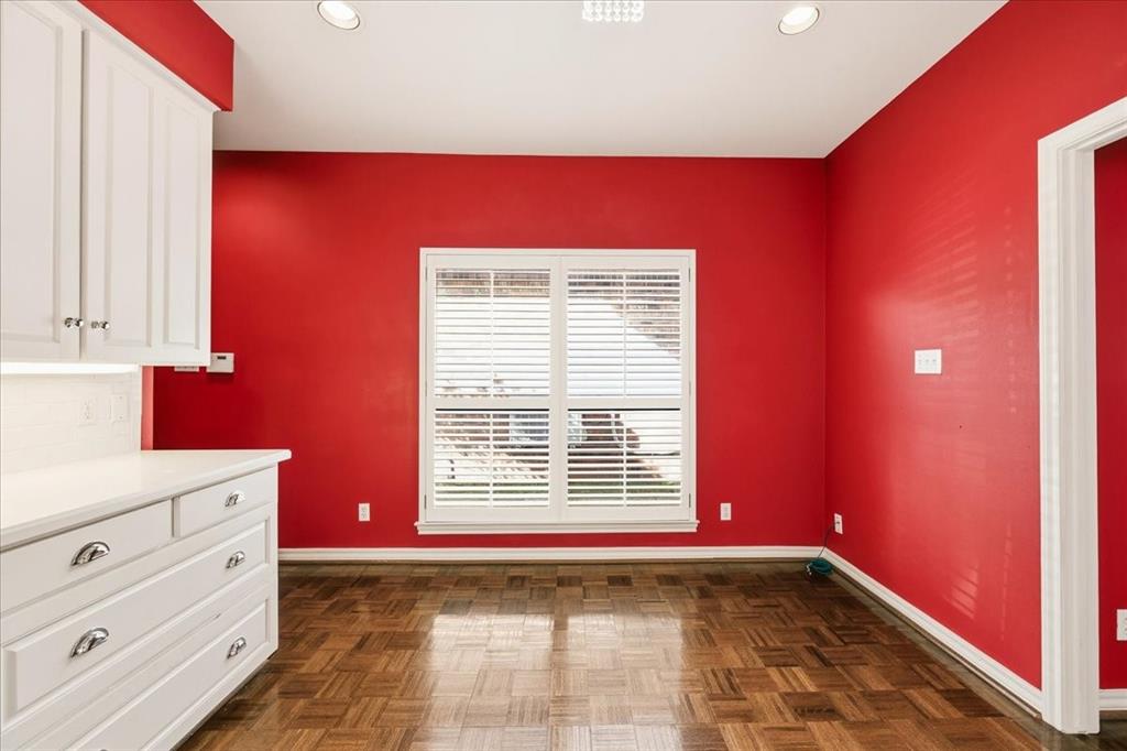 22 One Main Place Property Photo 25