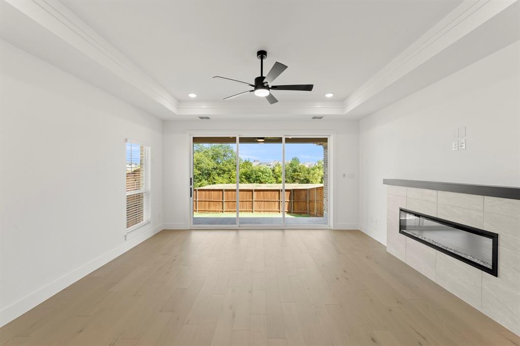 12806 Meadow Glen Street Property Photo 30