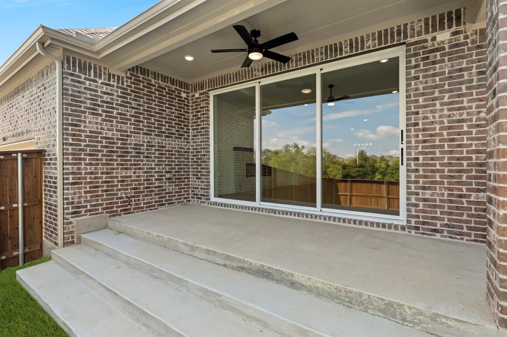 12806 Meadow Glen Street Property Photo 37