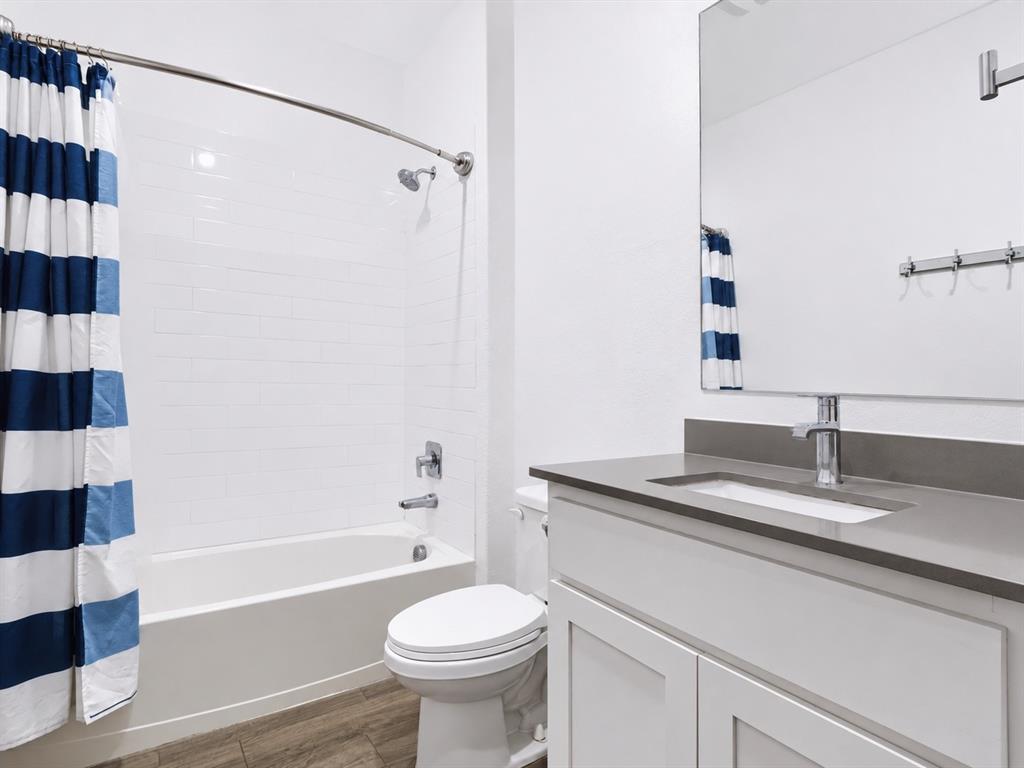 2220 Redwing Drive Property Photo 11