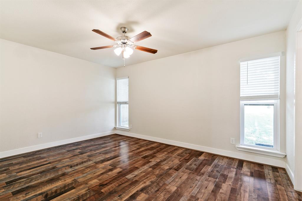 909 N Dove Road Property Photo 19
