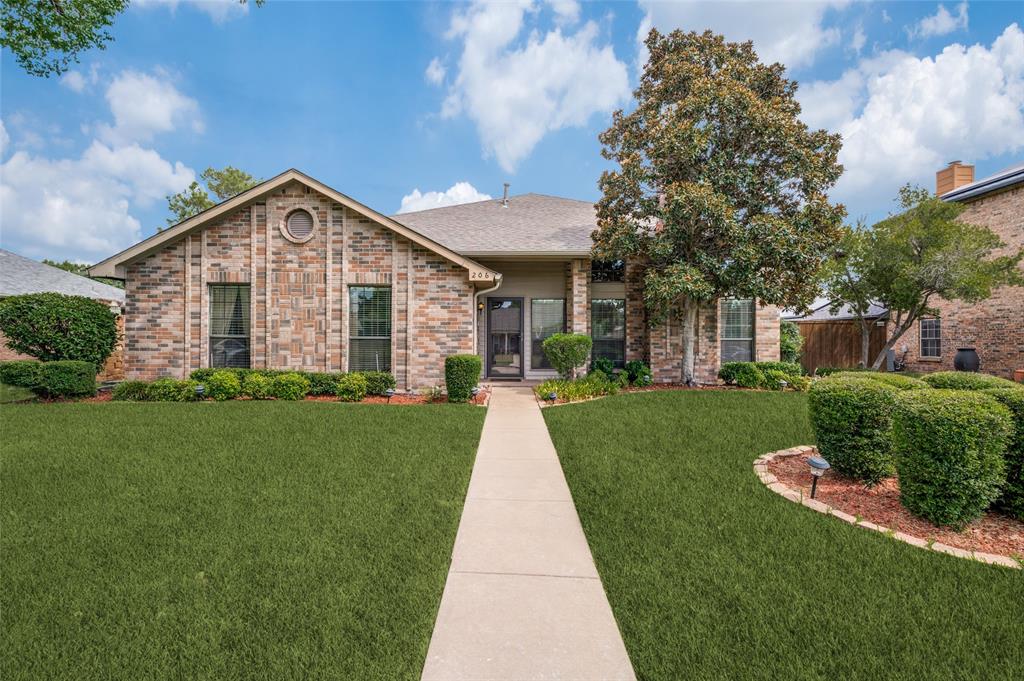 206 Carolina Court Property Photo 1