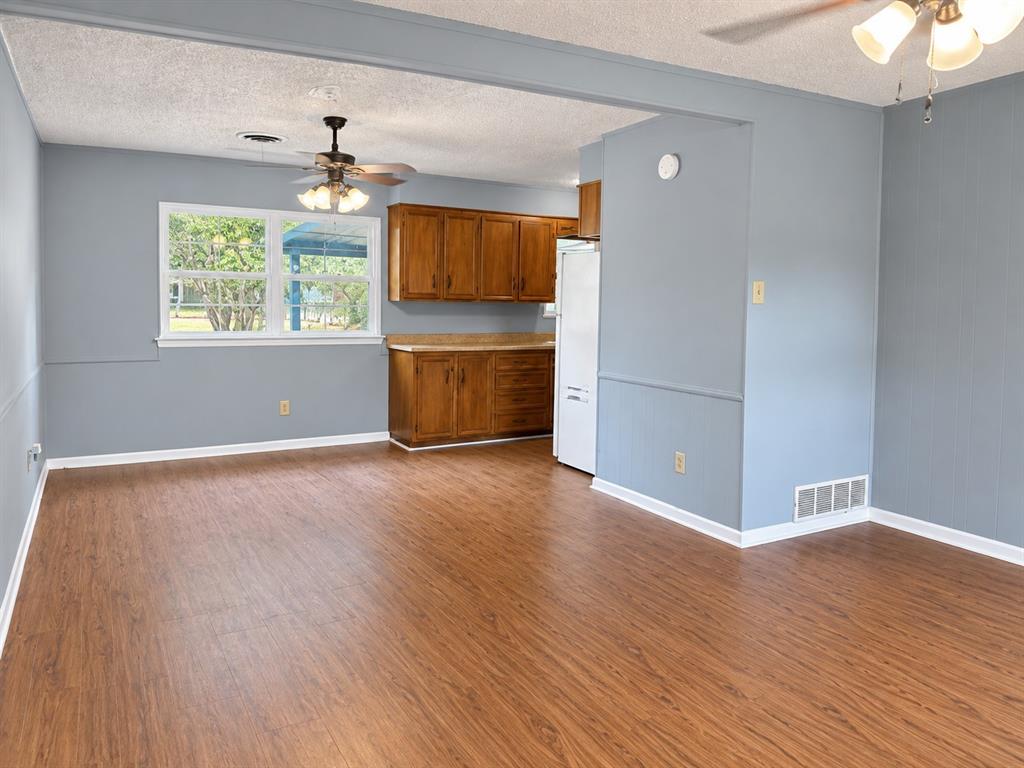 156 George Scott Street Property Photo 3