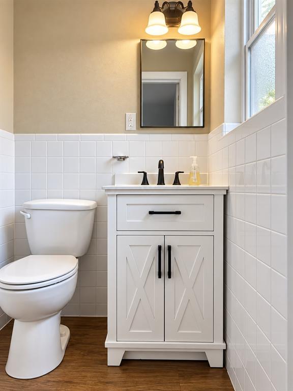 156 George Scott Street Property Photo 8