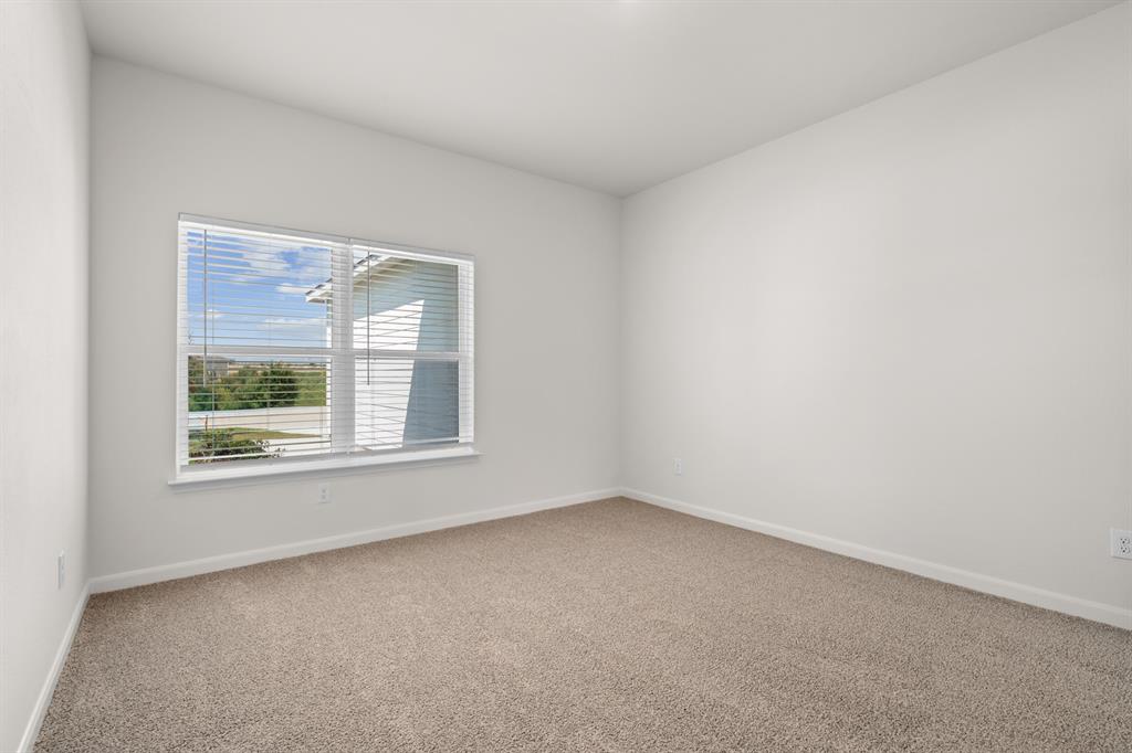 8437 White Wolf Trail Property Photo 7