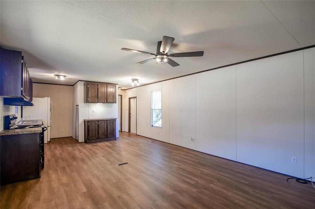 912 Pease River Drive Property Photo 9