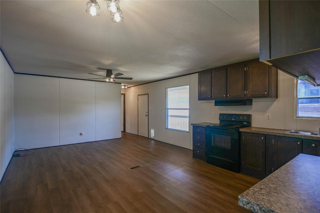 912 Pease River Drive Property Photo 20