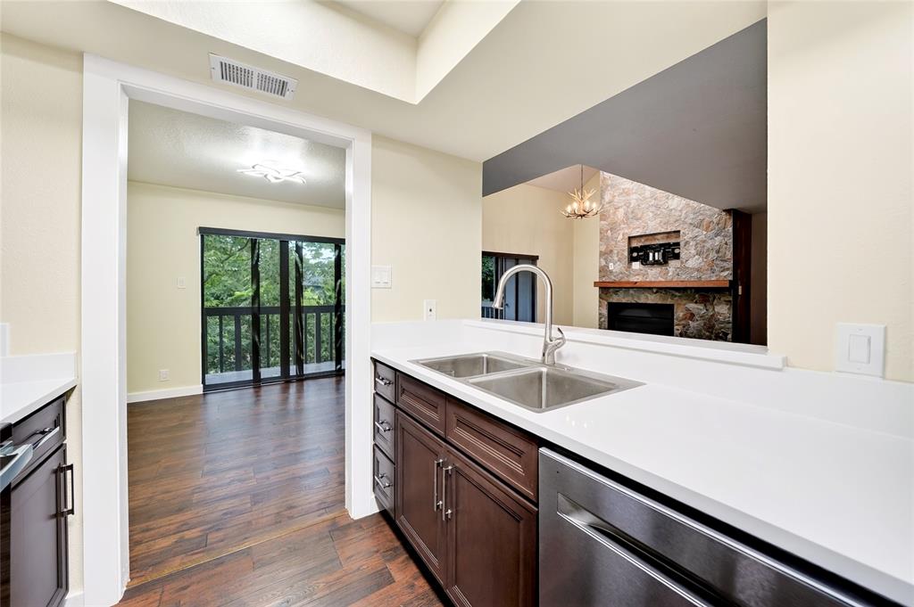 1232 Signal Ridge Place Property Photo 14