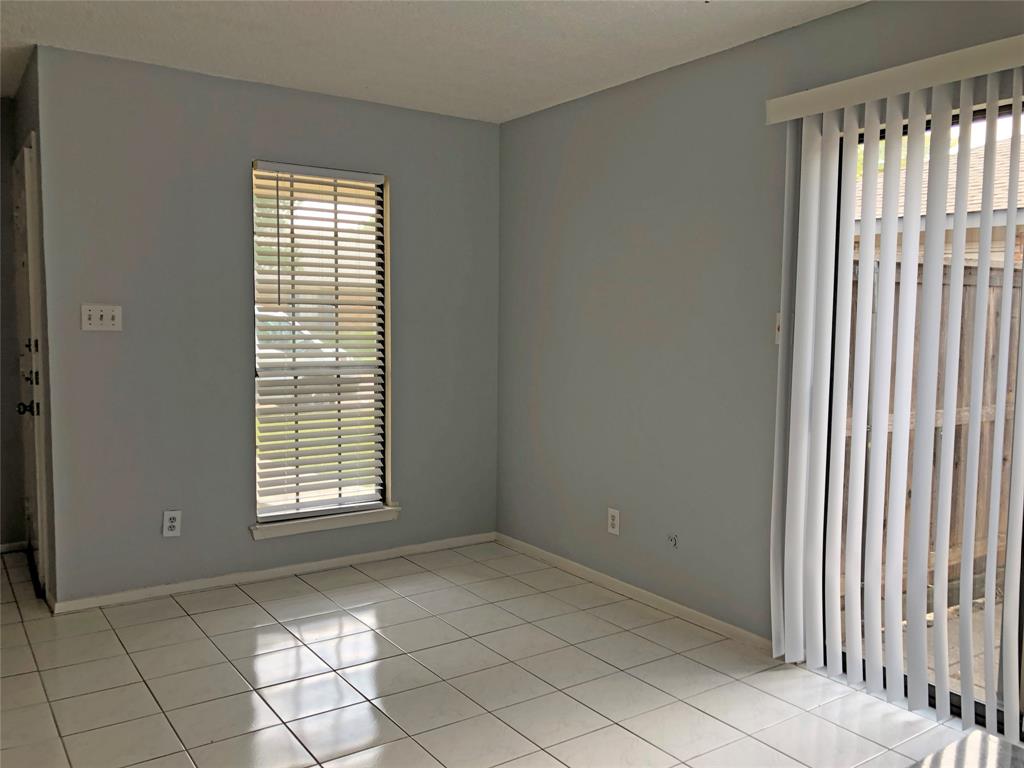 2111 E Belt Line Road 1 Property Photo 2