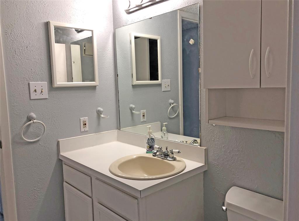 2111 E Belt Line Road 1 Property Photo 12