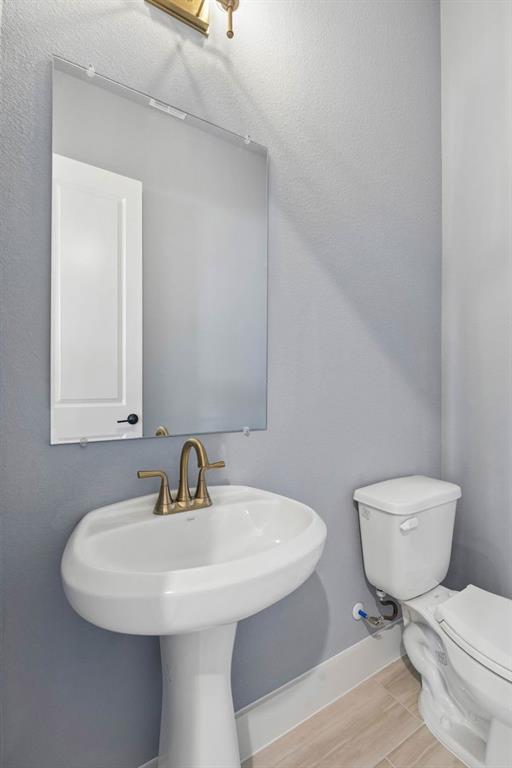 5732 Glynda Drive Property Photo 12