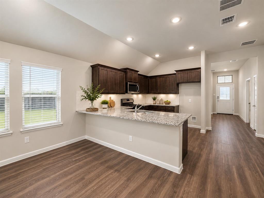 3428 Flatiron Drive Property Photo 8