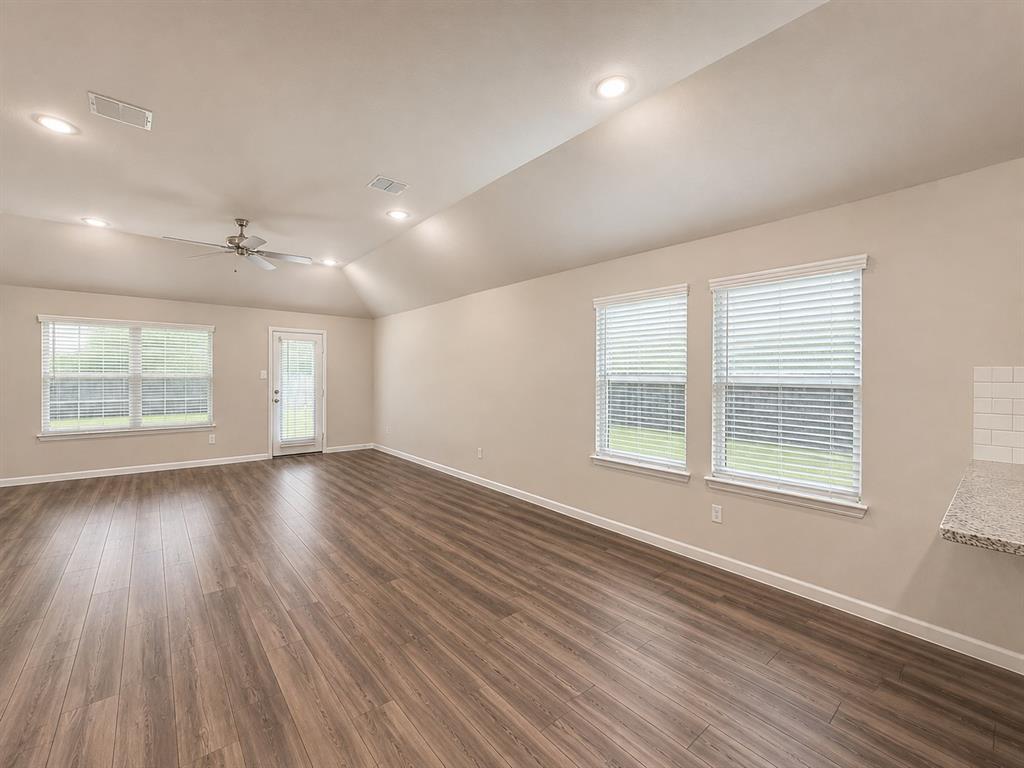 3428 Flatiron Drive Property Photo 9