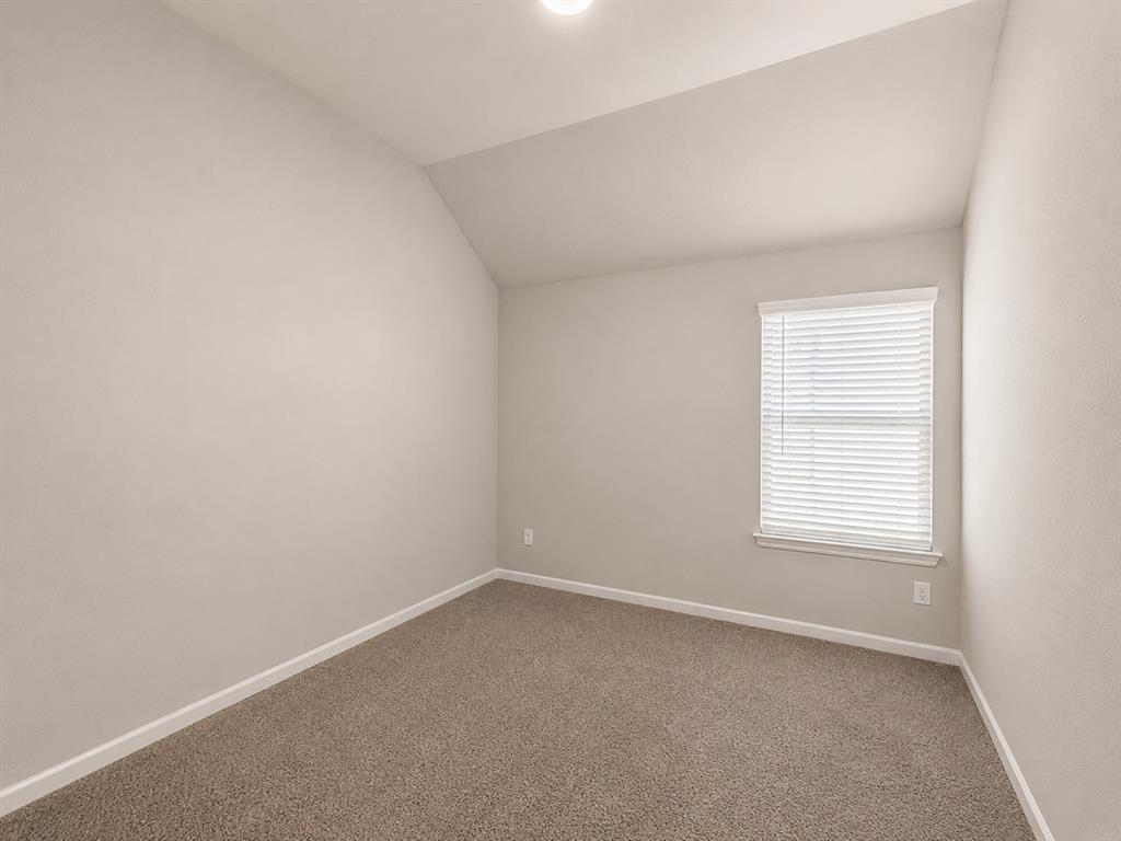 3428 Flatiron Drive Property Photo 14