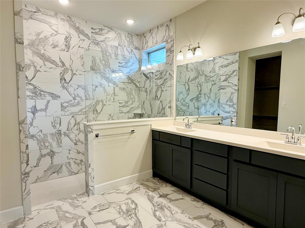 1804 Welker Drive Property Photo 4