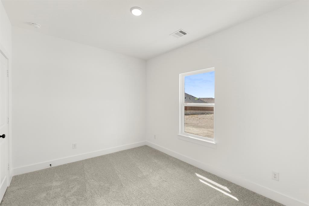 3413 Running Springs Drive Property Photo 6