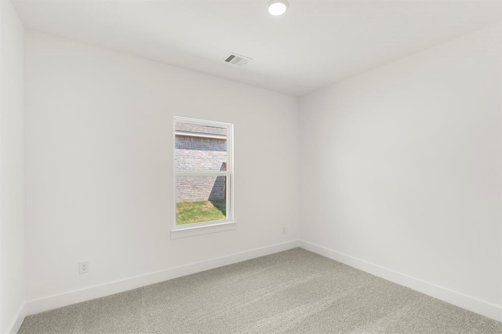 3413 Running Springs Drive Property Photo 10