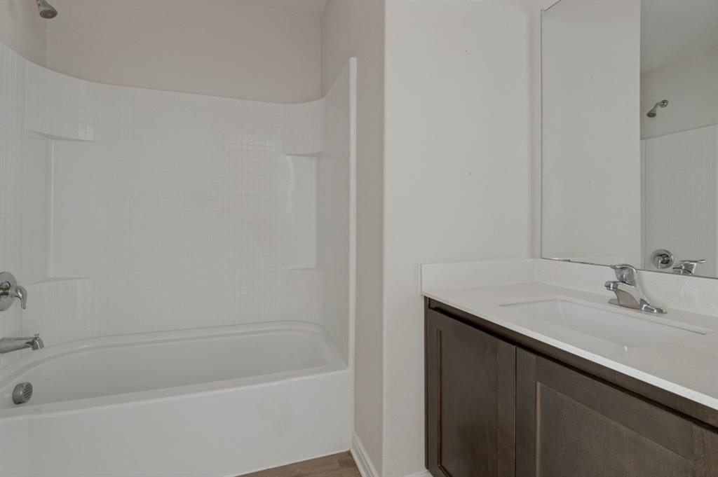 305 Shaw Creek Boulevard Property Photo 15