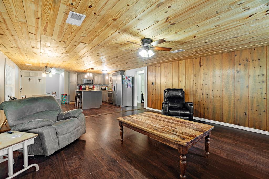 175 County Road 2032 Property Photo 5