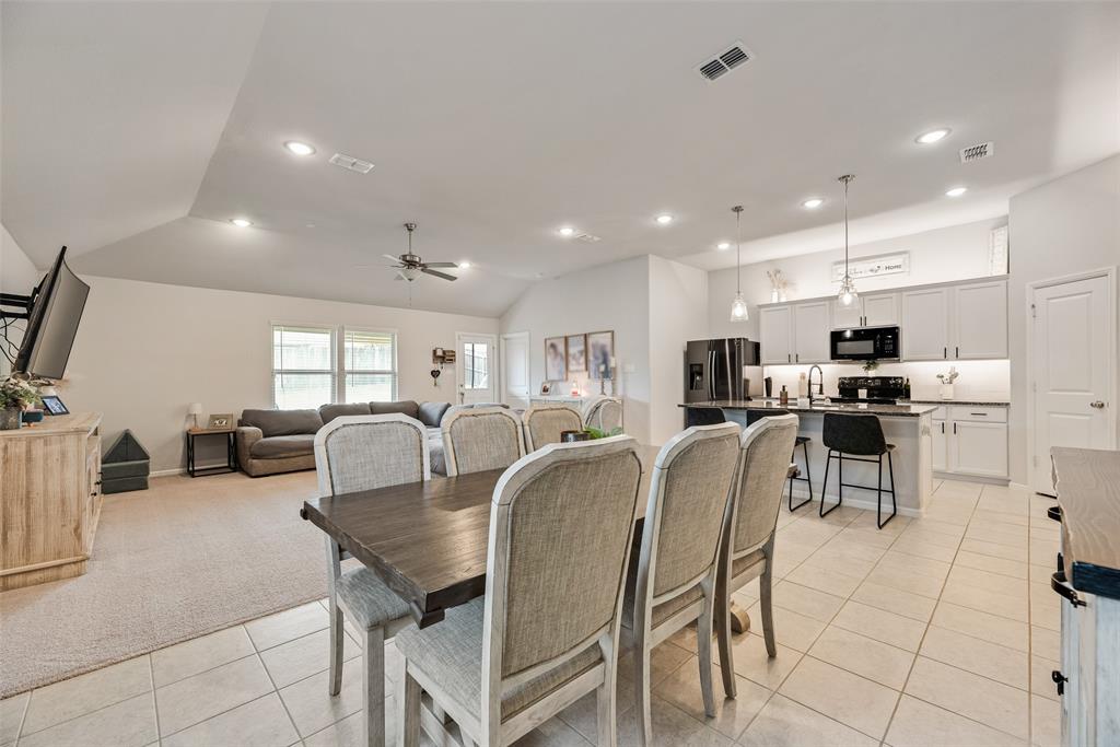 2107 Auburndale Avenue Property Photo 18