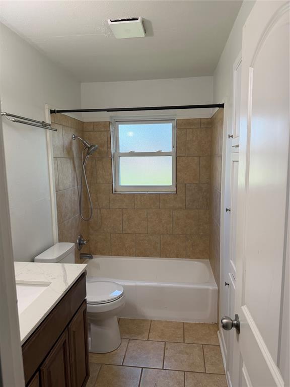 1643 Holiday Boulevard Property Photo 8