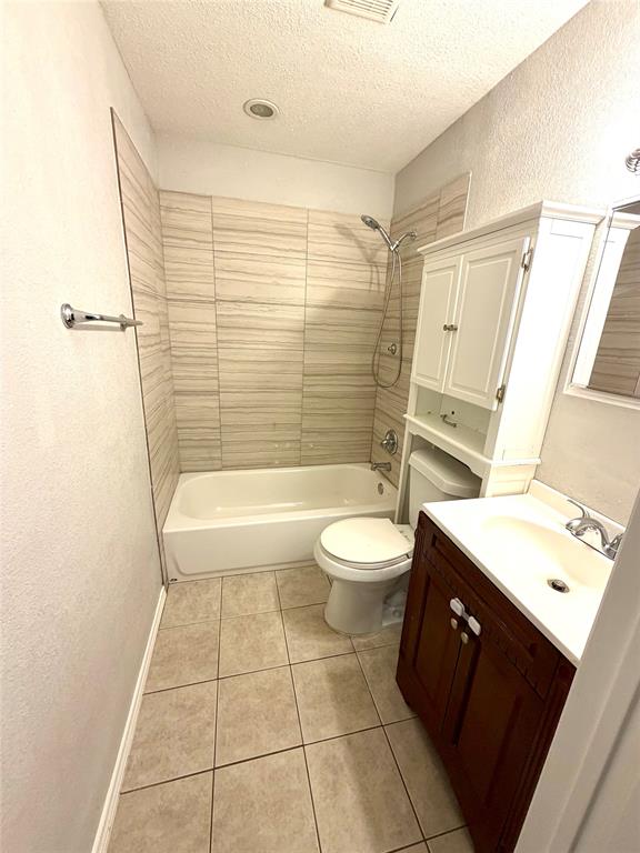 412 E Lovers Lane Property Photo 8
