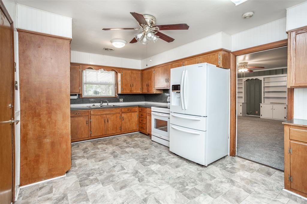 2218 Fm 2071 Property Photo 9