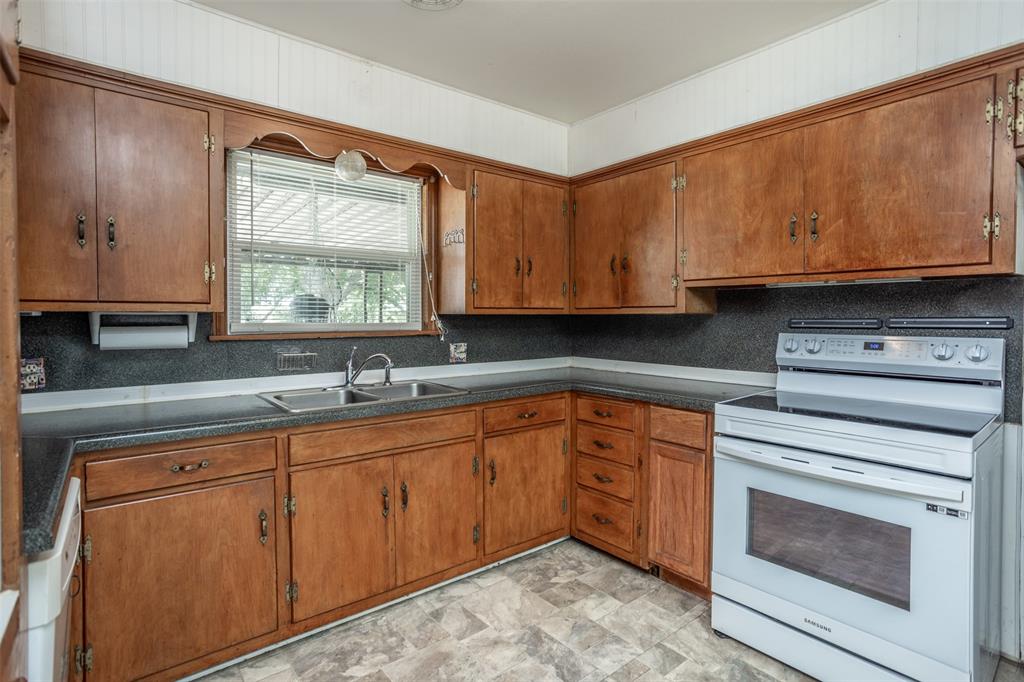 2218 Fm 2071 Property Photo 11