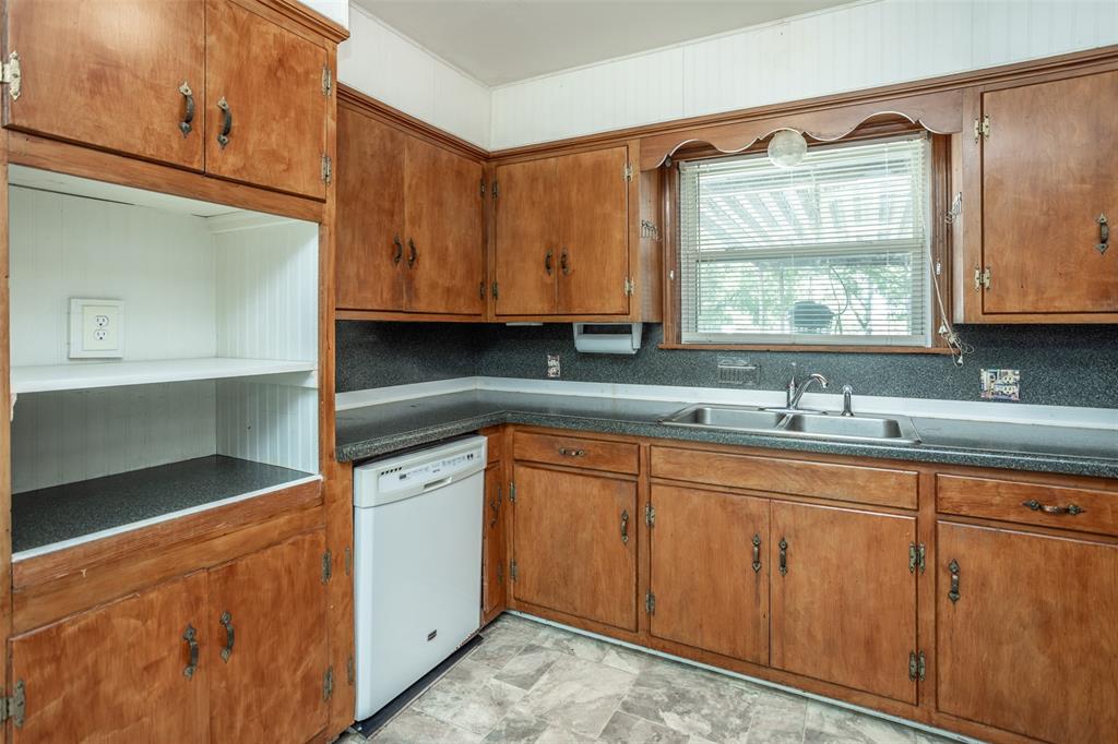 2218 Fm 2071 Property Photo 12