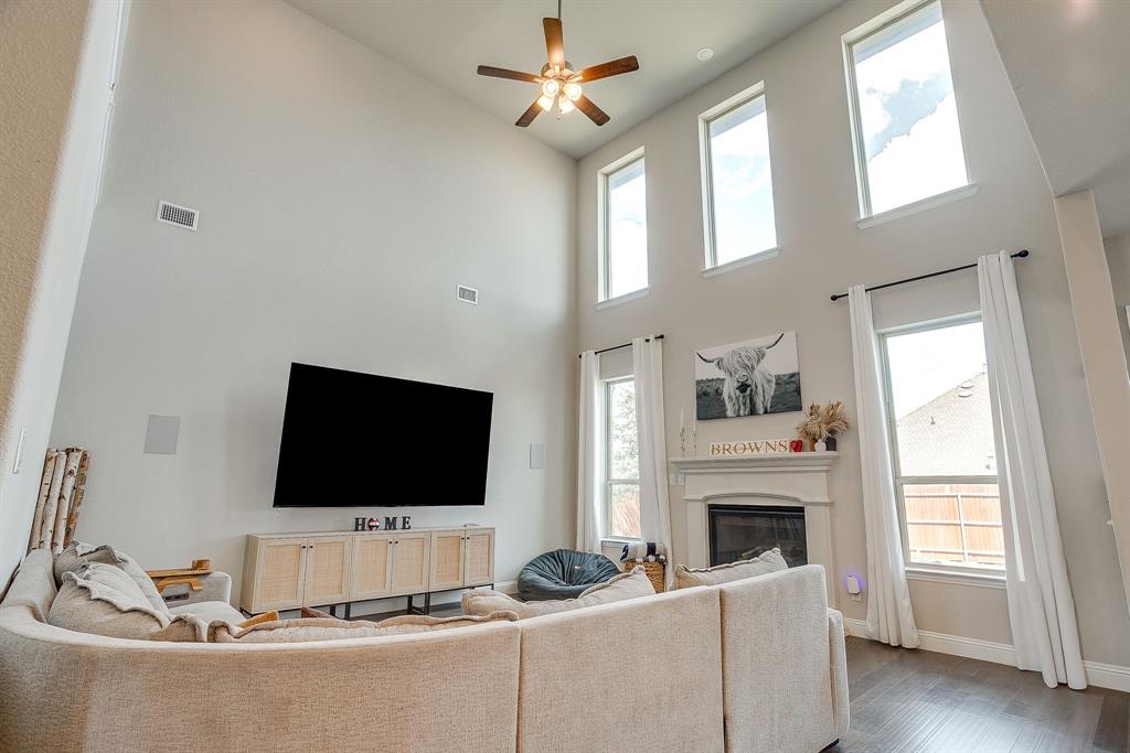 621 Brody Trail Property Photo 6