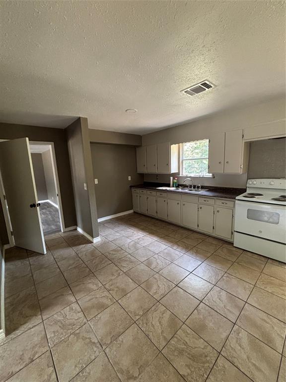 8844 State Highway 56 Property Photo 10