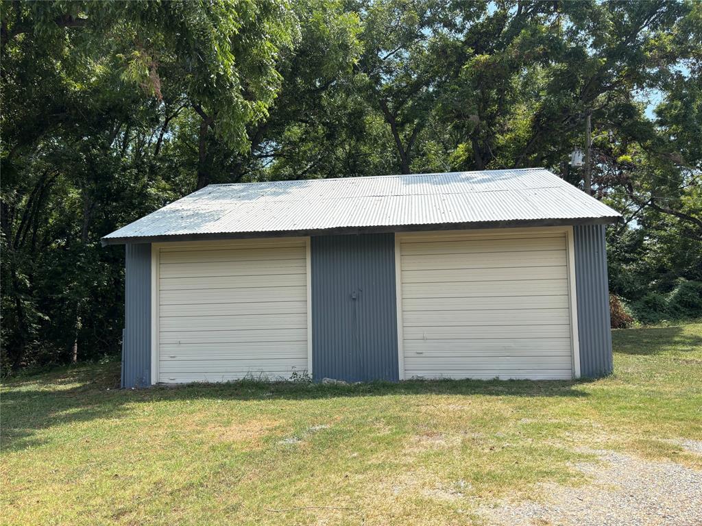 8844 State Highway 56 Property Photo 17