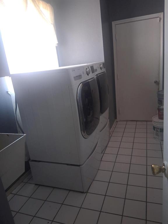 715 Pulitzer Lane Property Photo 4