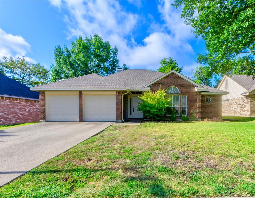 157 Summerhill Drive Property Photo 1