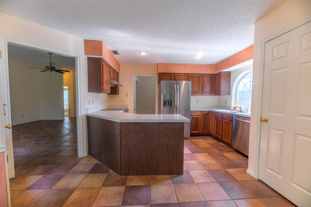 157 Summerhill Drive Property Photo 10