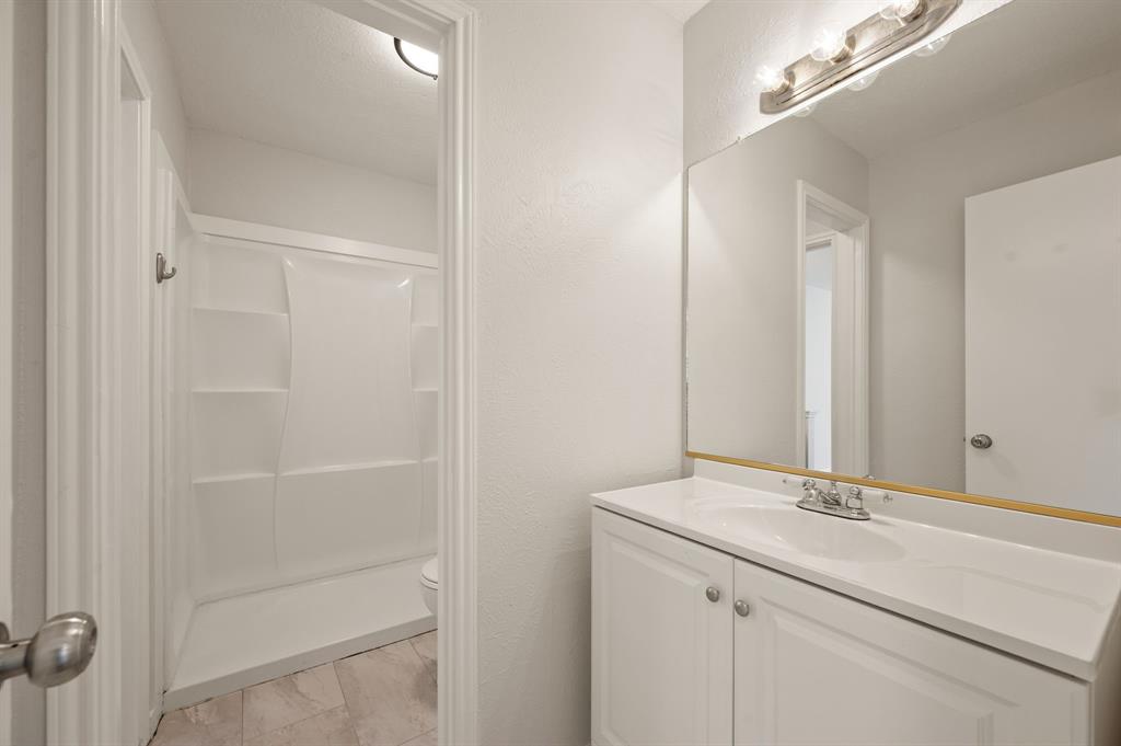 4640 Waterway Drive Property Photo 19