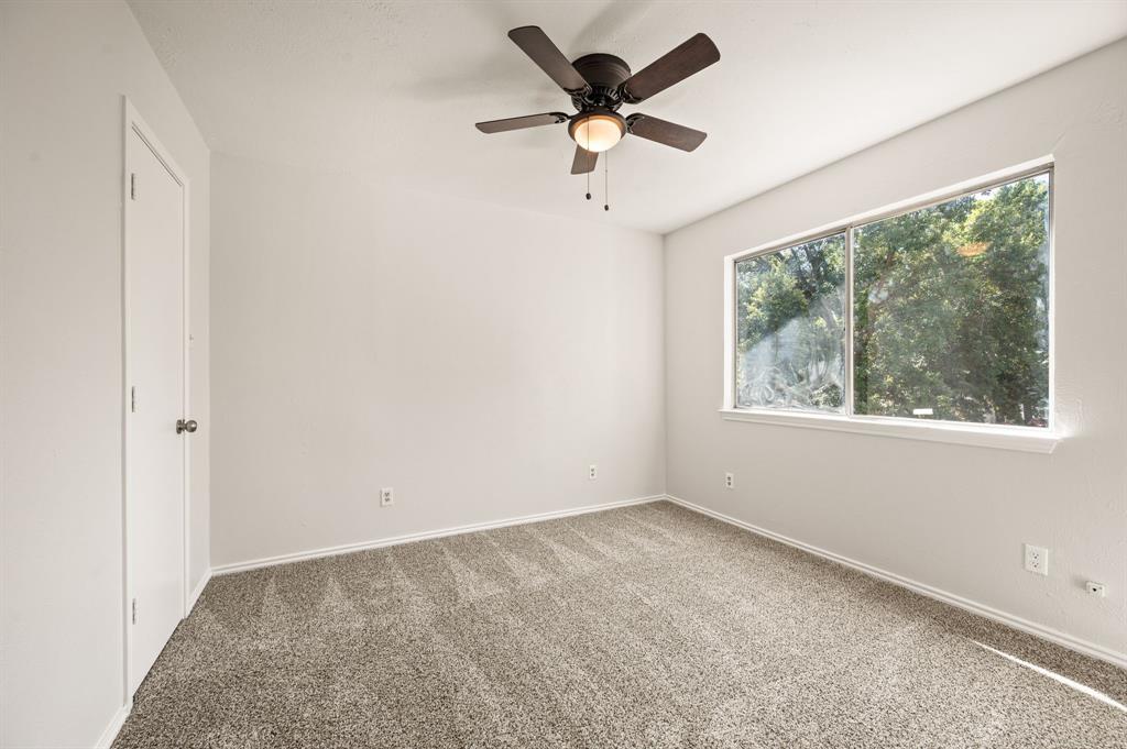 4640 Waterway Drive Property Photo 20