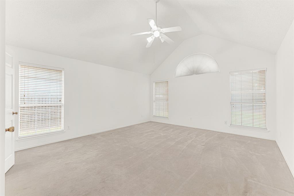 3211 Saint Pierre Property Photo 21
