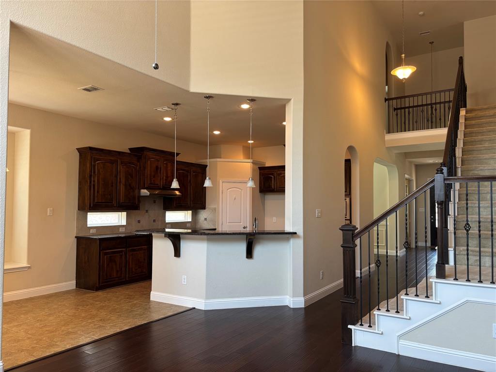 6117 Mickelson Way Property Photo 4