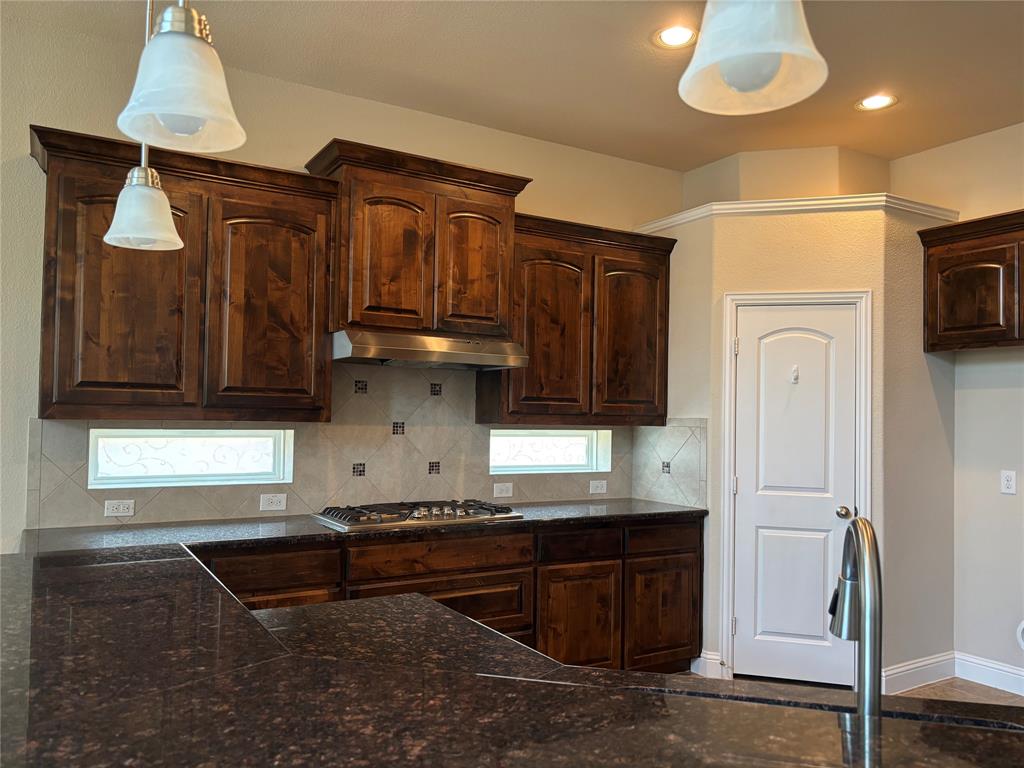 6117 Mickelson Way Property Photo 9