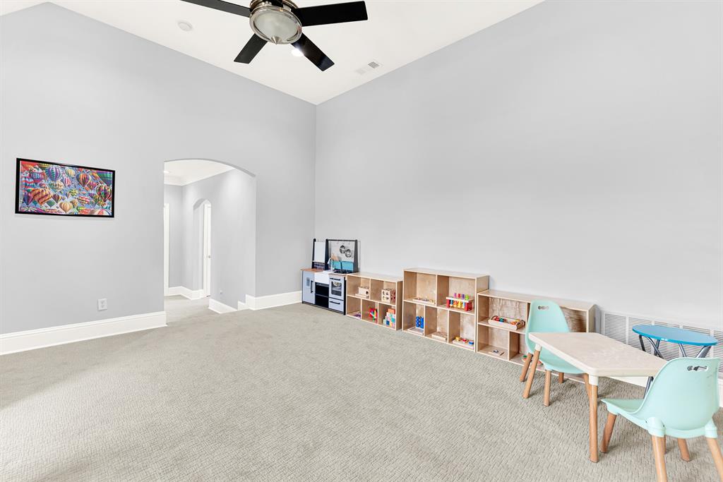 6400 Village Springs Drive Property Photo 28
