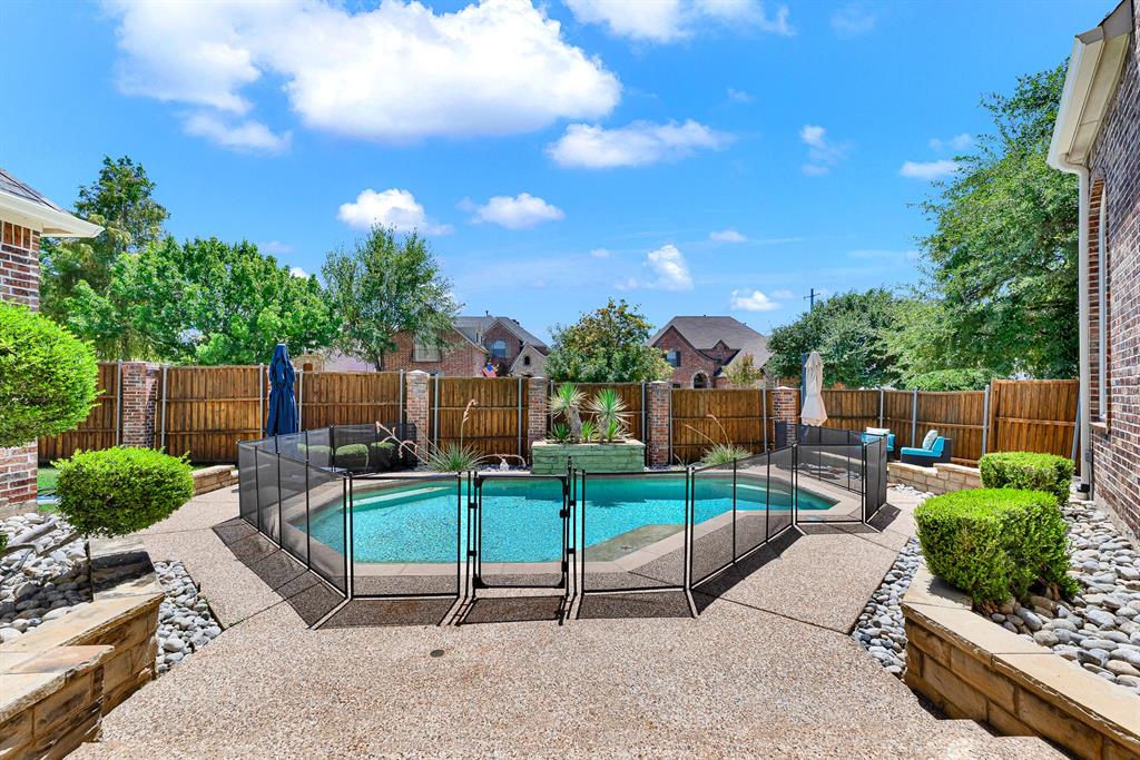 6400 Village Springs Drive Property Photo 31