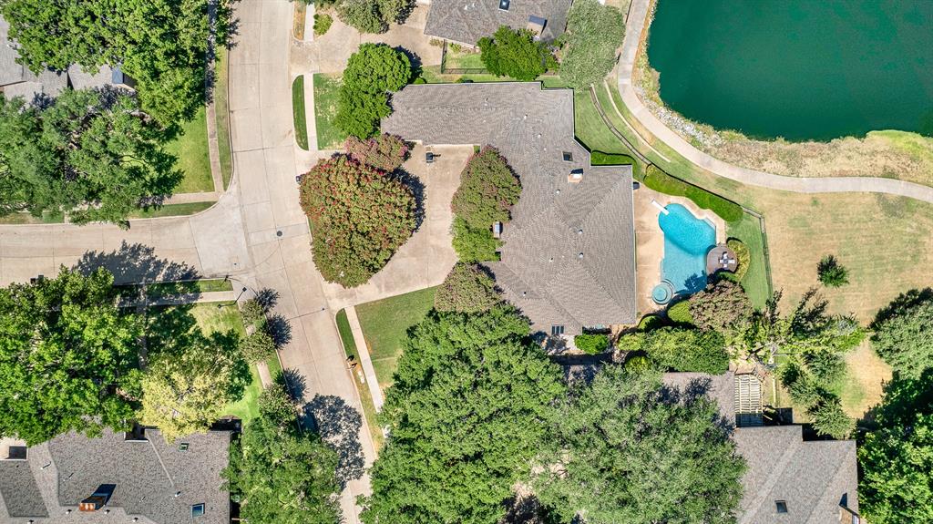 5221 Mariners Drive Property Photo 8