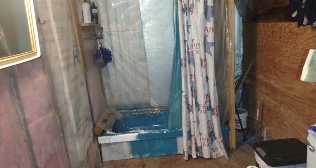 6932 Monaghan Drive Property Photo 3
