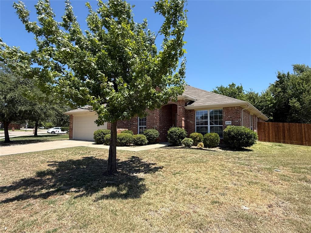 2110 Gleaner Drive Property Photo 2