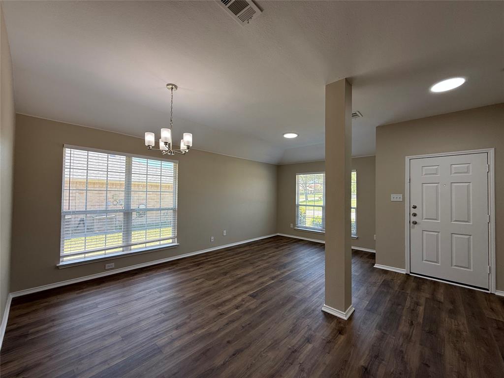 2110 Gleaner Drive Property Photo 3