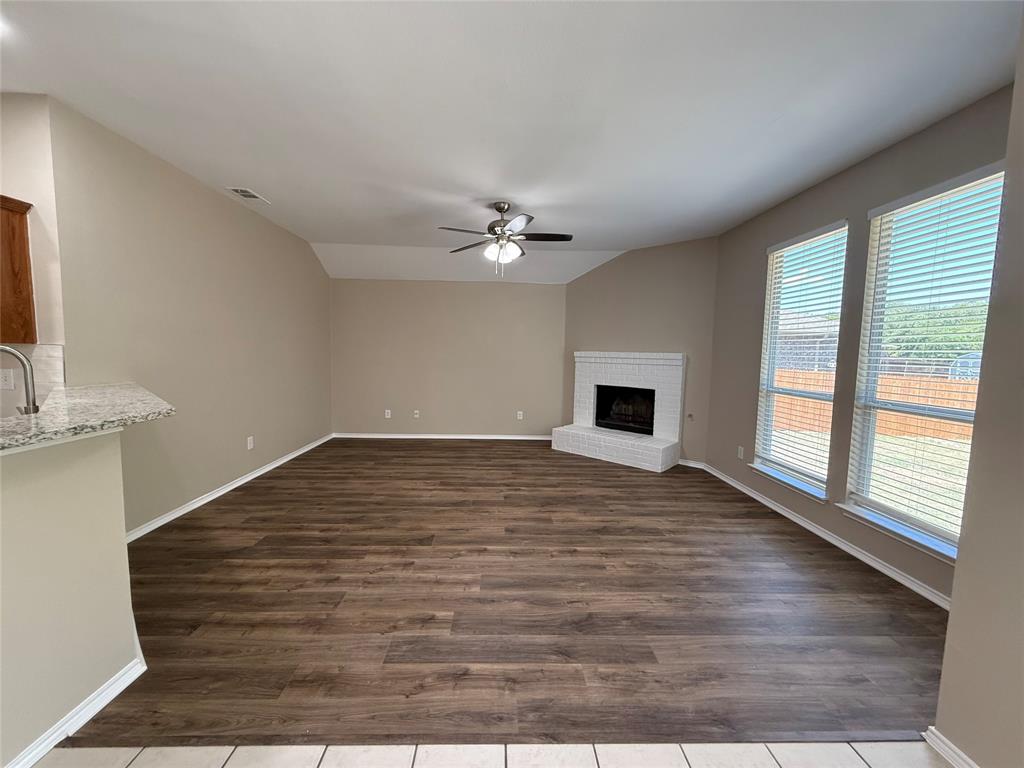 2110 Gleaner Drive Property Photo 9