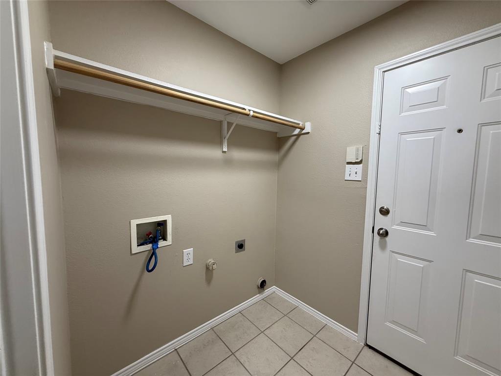 2110 Gleaner Drive Property Photo 32