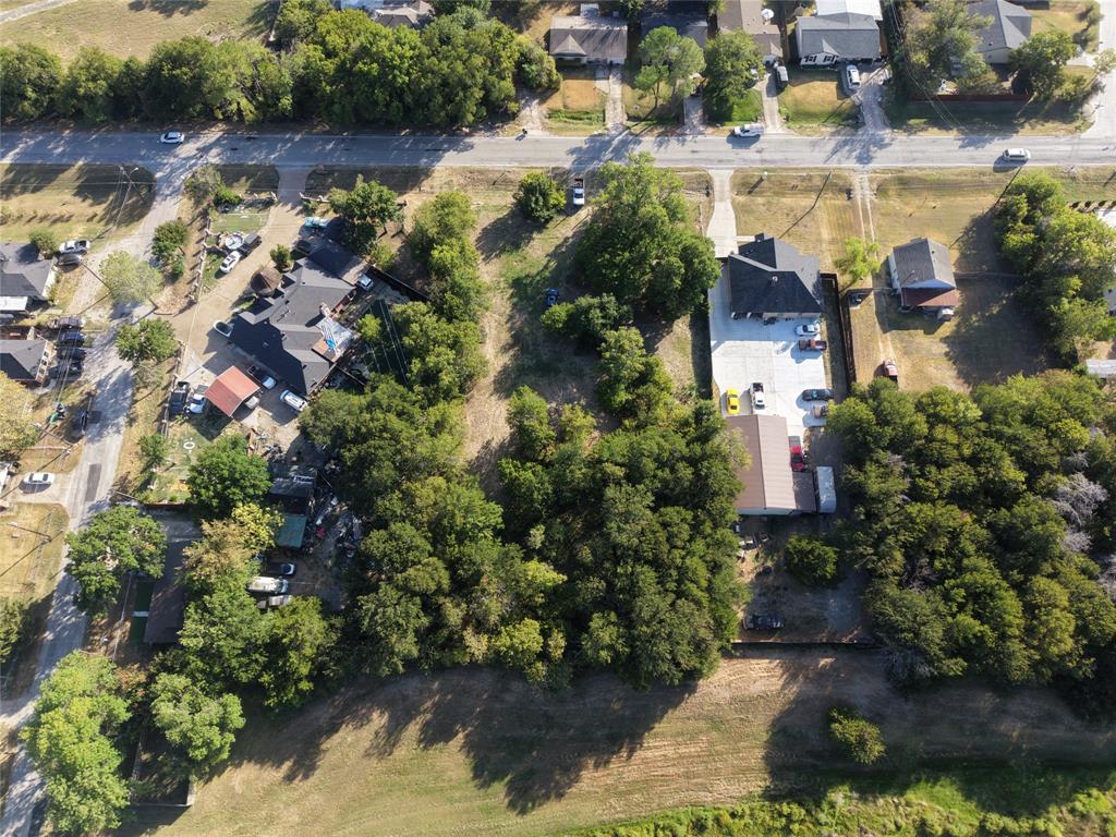 1712 S Sam Houston Road Property Photo 5